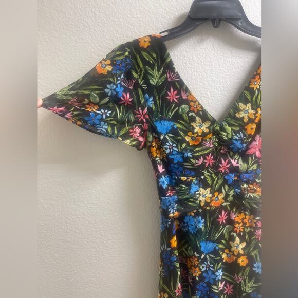 Kensie Blossoms Floral Print V-Neck Short Sleeve A-Line Dress size Zero - Picture 5 of 16